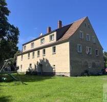 Gemütliche 2-Raum-Wohnung mit Einbauküche im 1. OG in einem Ortsteil von Hochkirch zu vermieten! - Radibor