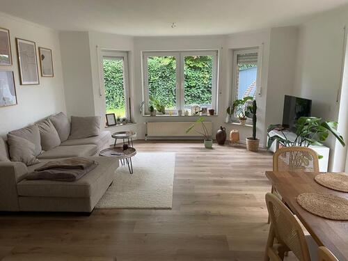 Foto - Schöne 3-Zimmer-Wohnung (90qm2) mit Garten