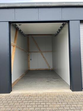 Foto - XXL Garage in Bedburg - 280,00&nbsp;EUR Miete,