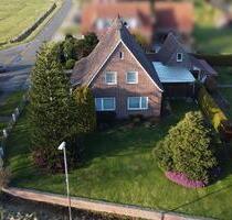 Charmantes Einfamilienhaus in zentraler Lage von Berumbur - Hage
