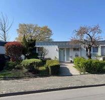 Bungalow mit gehobener Ausstattung und 4 Zimmern in Kaarst