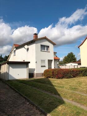 Foto - Schönes Haus zur Miete mit Garage und Garten