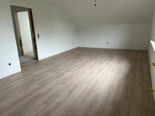 Foto - 2.5 Zimmer Dachgeschoßwohnung zur Miete in Wettenberg