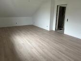 Foto - 2.5 Zimmer Dachgeschoßwohnung in Wettenberg