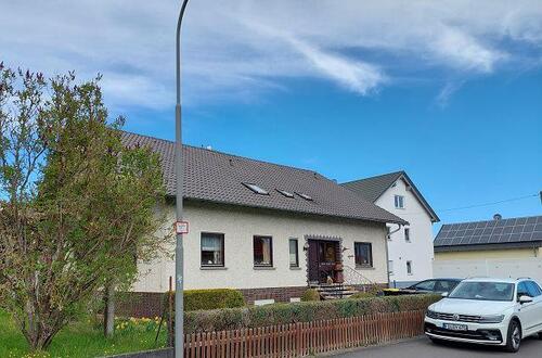Foto - 9 Zimmer Einfamilienhaus zum Kaufen in Großenlüder