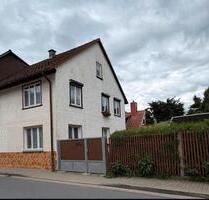 Reihenendhaus mit Garten und Carport - Bad Berka