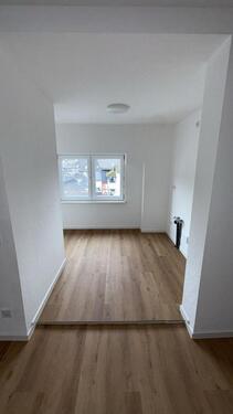 Foto - 2 Zimmer Küche Bad 3. OG Kernsanierter Altbau 35683 Dillenburg