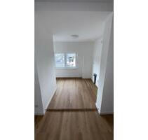 2 Zimmer Küche Bad 3. OG Kernsanierter Altbau 35683 Dillenburg