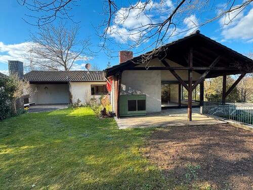 Foto - Einfamilienhaus mit Fernblick und großem Grundstück