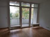 Foto - 3-Zimmer-Wohnung mit Balkon - 429,00&nbsp;EUR Kaltmiete, ca.&nbsp; 75,30&nbsp;m&sup2;