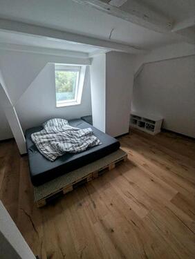 Foto - 2 Zimmer Dachgeschoßwohnung zur Miete in Altenburg
