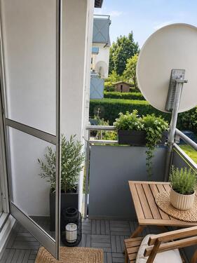 Foto - 3 12 Zimmer Wohnung in 1 .OG mit Balkon sofort Bezugsfrei !!