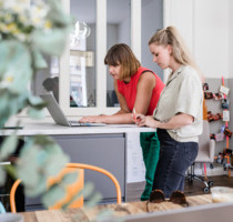 Dein persönlicher Schreibtischplatz in Potsdam – zentral, gemütlich, inkl. Kaffee