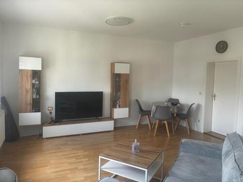 Foto - 3 Raum Wohnung abzugeben - 392,00&nbsp;EUR Kaltmiete, ca.&nbsp; 72,00&nbsp;m&sup2;