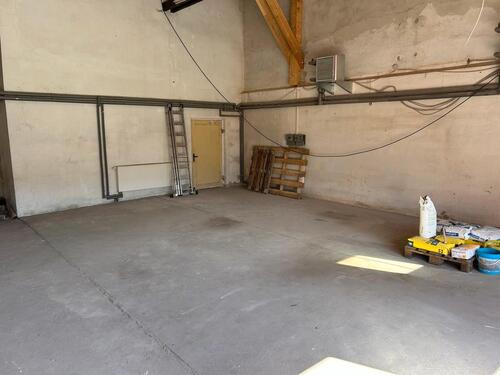 Foto - Winter Stellplatz, Auto, Bus, Wohnwagen