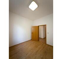 Frisch renovierte, zentrale 3-Zimmer-Wohnung in Schneeberg