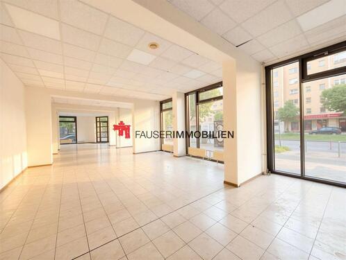 Foto - FRIEDRICHSHAIN-184 m² LADENFLÄCHE MIT TOP FREQUENZ & SICHTBARKEIT & TOP-MIETPREIS -FÜR EURE IDEEN