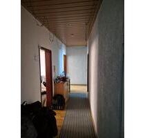 Nachmieter 3 raum wohnung - 651,00&nbsp;EUR Kaltmiete, ca.&nbsp; 82,00&nbsp;m&sup2; in Pößneck (PLZ: 07381)