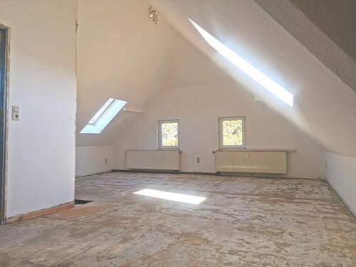 Foto - 1 Zimmer Dachgeschoßwohnung in Oberlungwitz
