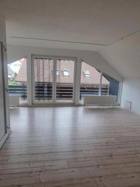 Foto - 3 Zimmer Dachgeschoss Wohnung zu vermieten