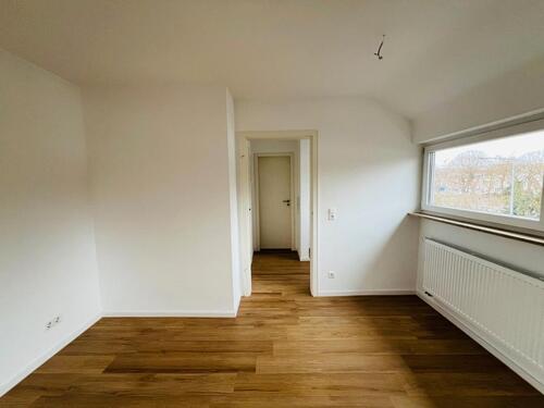 Foto - Dachgeschoßwohnung in Stuttgart zum Kaufen