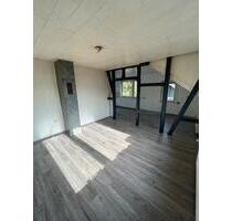 Zentral gelegene, schöne und helle 3ZKDB, ca. 75m² - Siegen