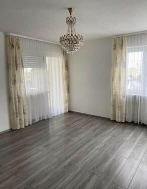 Foto - 2-Zimmer Wohnung - 180.000,00&nbsp;EUR Kaufpreis, ca.&nbsp; 62,00&nbsp;m&sup2;
