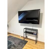 1,5 - Zimmer - Dachgeschosswohnung mit Einbauküche - Ginsheim-Gustavsburg