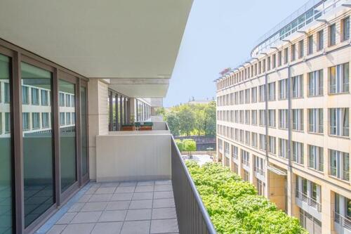 Foto - 2 Zi-Whg mit Balkon am Berliner Dom mit Concierge EBK Aufzug u. TG (2.4)