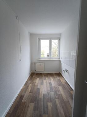 Foto - frisch sanierte 2-Raumwohnung, Küche u. Bad mit Fenster