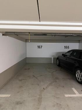 Foto - Tiefgaragenstellplatz in Weinstadt zu vermieten