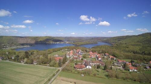 Foto - Hotel am Edersee 2350m² mit 53 Zimmer zu verpachten