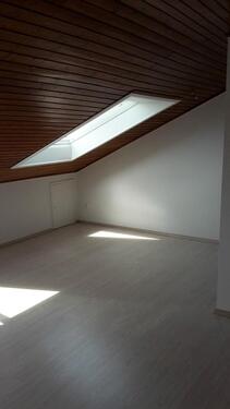 Foto - 2.5 Zimmer Dachgeschoßwohnung zur Miete in Schwetzingen