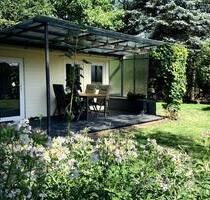 Wochenendhaus mit Garten auf Eigentumsland in Seenähe - Berlin