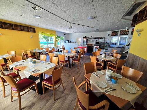 Foto - Bistro in beliebter Ferienparkanlage