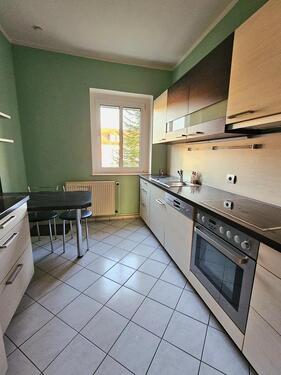 Foto - *ab sofort* Helle Vier-Raum-Wohnung mit Einbauküche