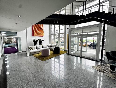 Foto - Beste Sichtbarkeit: Moderne Ausstellungsfläche – auch für VR-Erlebnisse