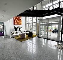 Beste Sichtbarkeit: Moderne Ausstellungsfläche – auch für VR-Erlebnisse - Berlin Treptow-Köpenick