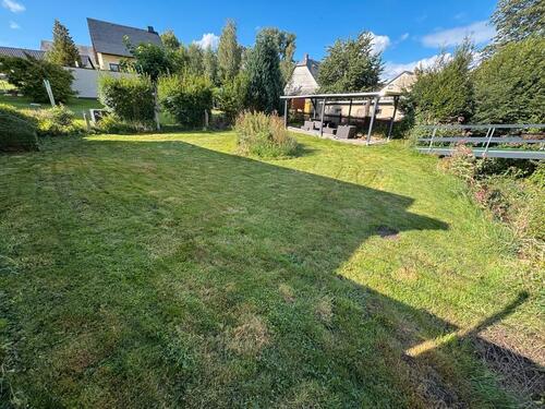 Foto - 7 Zimmer Einfamilienhaus zum Kaufen in Oberlungwitz