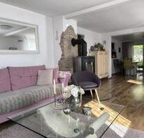 Einfamilienhaus, 8 Zi.,155 m2 in Allmersbach i.T. - Allmersbach im Tal