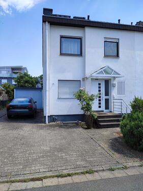 Foto - Attraktives Reihenendhaus in ruhiger Lage in Nußloch