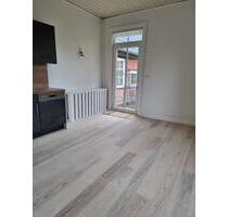 Moderne Altbauwohnung mit eigener Terrasse & Parkplatz - Schwienau