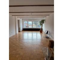 Detmold Wohnung 94 qm - 1.000,00&nbsp;EUR Kaltmiete, ca.&nbsp; 94,00&nbsp;m&sup2; in Detmold (PLZ: 32760) Hiddesen