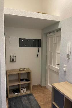 Foto - Neu gemalerte und möbilierte 1-Raum-Wohnung in sehr guter Lage