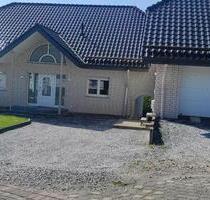 229 Qm Haus mit Einliegerwohnung in Eckenhagen Reichshof