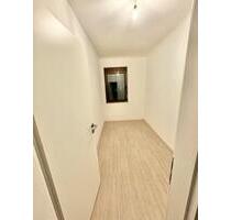 5-Zimmer-Wohnung in Stuttgart - 1.200,00&nbsp;EUR Kaltmiete, ca.&nbsp; 90,00&nbsp;m&sup2; in Stuttgart (PLZ: 70439) Neuwirtshaus