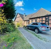 5 Zi. 142 qm Wohnung mit Loggia, Garten und Stellplatz - Nienburg (Weser)