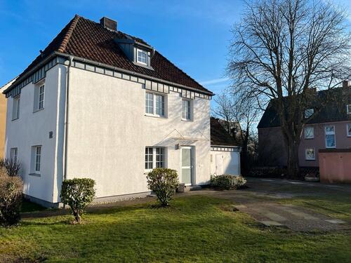 Foto - Einfamilienhaus, ruhiger zentraler Lage