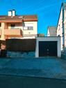 Foto - Doppelhaushälfte mit Garage, 3 Stellplätze, Terrasse & Balkon