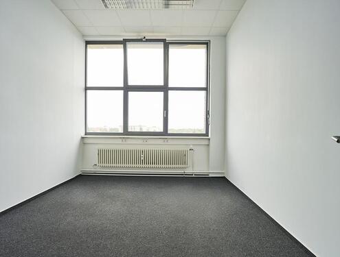 Foto - Renovierte Bürofläche mit 44,35 m² mit 247-Zugang & Sicherheitsdienst